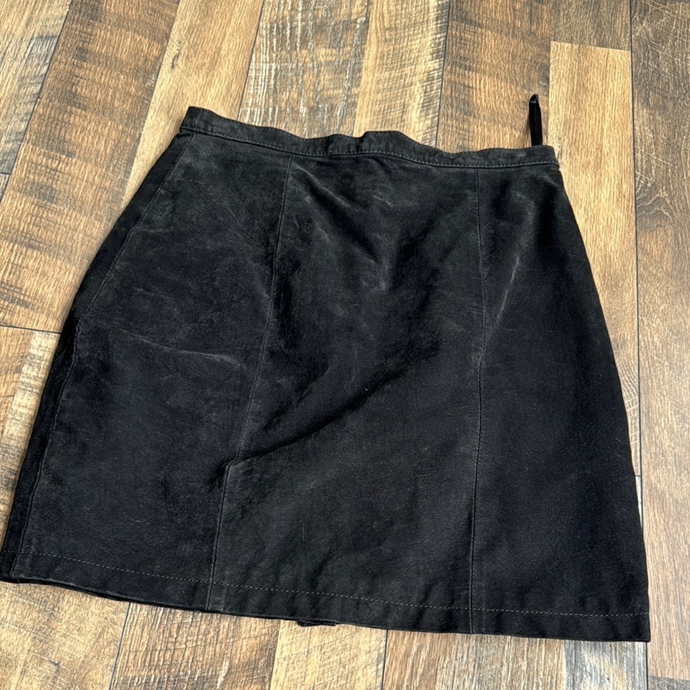 VINTAGE WATER COLLECTION l Size 11 Leather Elegant Black Skirt